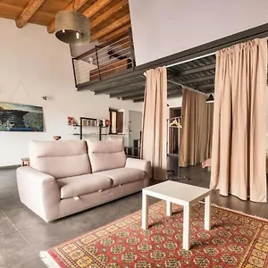 Tavola Tonda , Palermo Italy